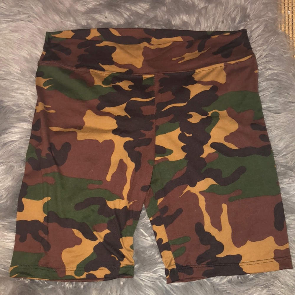 Never worn camo bike shorts!
